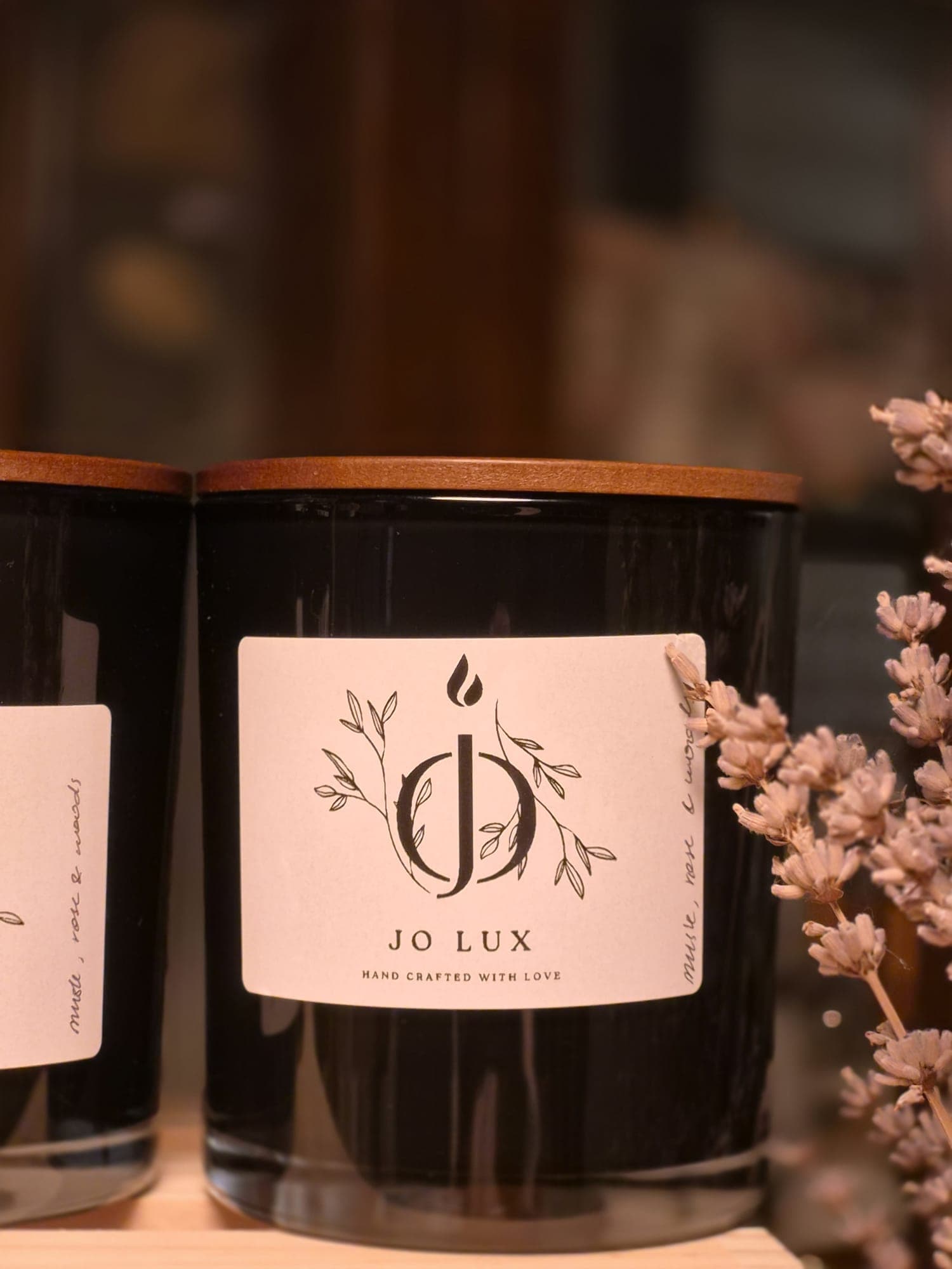 Candle - Musk & Wood